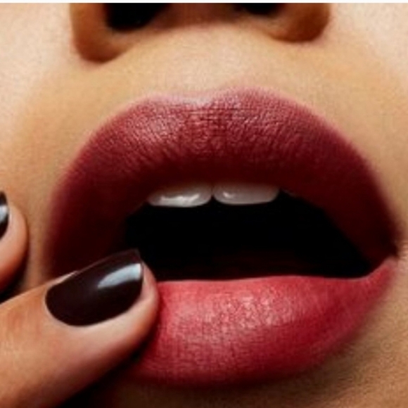 MAC Matte Lipstick Natural Born Leader 659 NIB DISCONTINUED - Picture 8 of 8